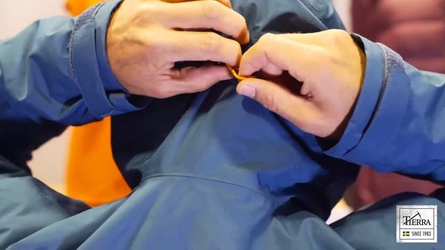 E14 padded jacket смотреть онлайн