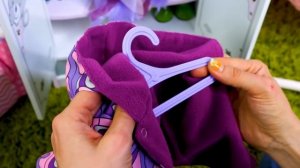 Видео игры - Кукла БЕБИ АНАБЕЛЬ вернулась с прогулки и готовится ко сну! Игры в дочки матери