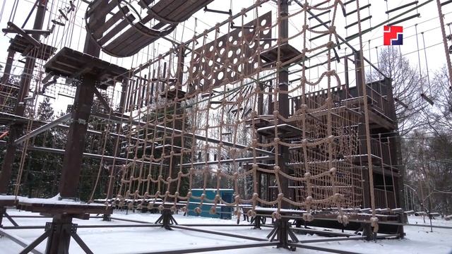 В Центральном парке культуры и отдыха Йошкар-Олы готовят открытый каток смотреть онлайн