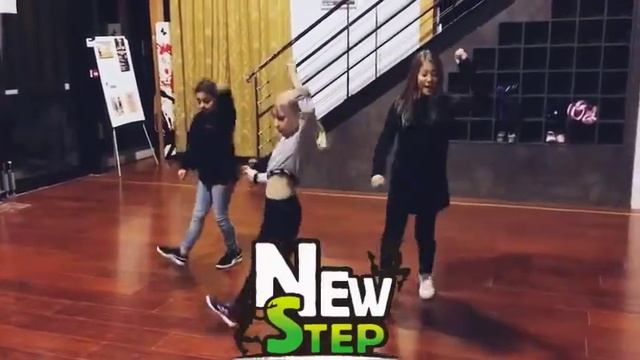 DANCEHALL Enfants NEW STEP - WEYERSHEIM - ALSACE смотреть онлайн