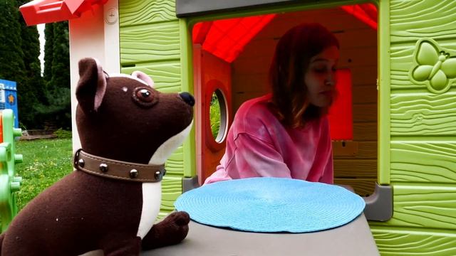 Новый сосед Шоколадки? Развивающие видео с игрушками для детей Как Мама смотреть онлайн