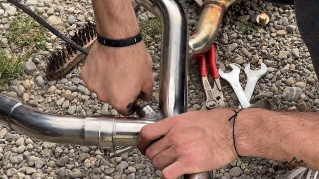 BMW R1150GS - VADIM KATALIZATOR - Y CIJEV - VATRA IZ AUSPUHA смотреть онлайн