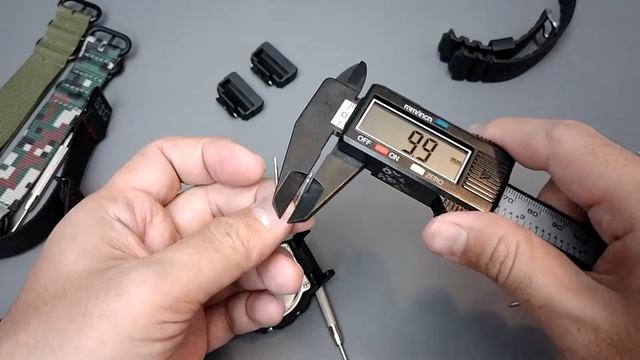 How I installed Plastic Lug Adapters to 22mm for GShock ( DW5600 GA100 etc) change to MN Strap, Nat смотреть онлайн