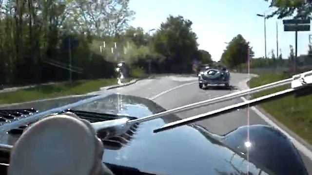 BMW 327/28 Sportcabriolet Überholvorgang смотреть онлайн