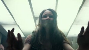 Слепой ветеран связал и подвесил молодую девушку в подвале чтобы использовать её детородные органы.