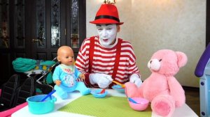 Игровой домик для куклы БЕБИ БОН! - Весёлые игры дочки матери с Baby Born. Мультик для детей онлайн