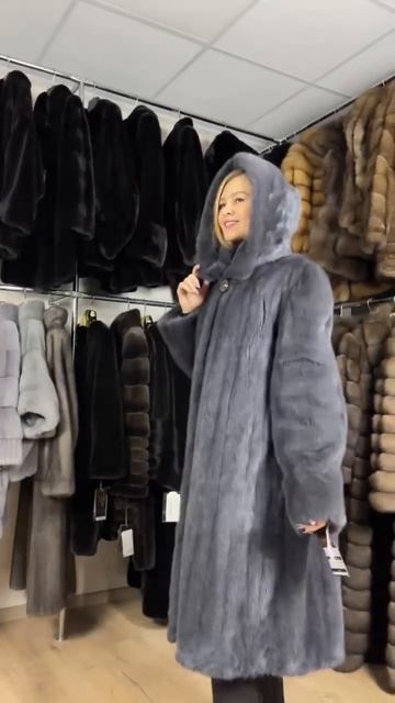 Пальто женская из меха норки Сп/708￼ смотреть онлайн