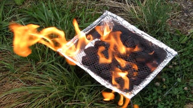 Одноразовый блиц-мангал компании "Топ Уголь" смотреть онлайн