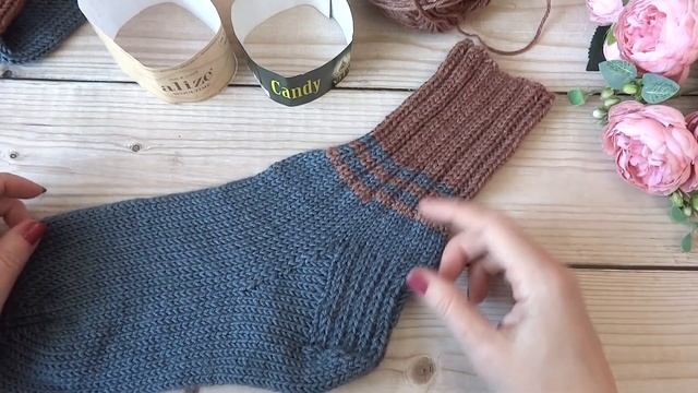 Почти готова кофточка, плед в процессе и готовы носки🌺 Сею зелень на ранний урожай для теплицы. смотреть онлайн