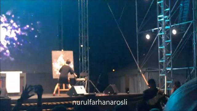 22042017 Sunsuria City Festival - Dennis Lau (Violist) & Vinn Pang (Speed Painter) смотреть онлайн