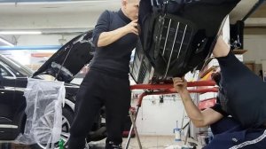 как снять бампер на туареге 2023 года рестайлинг