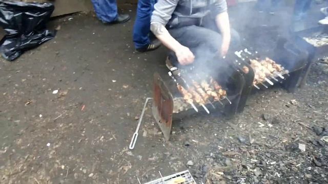 iGal - долговечный разборный мангал! смотреть онлайн