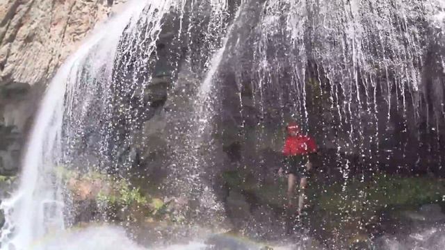 INOV8 STORMSHELL WATERPROOF JACKET смотреть онлайн