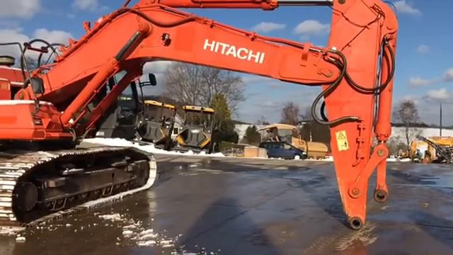 (3134) Hitachi ZX 470 LCH-3 Kettenbagger смотреть онлайн