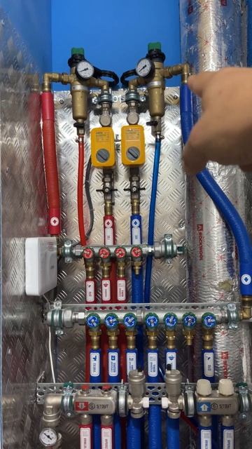 Обзор водомерного узла в квартире ЖК КутузовGRAD. Важные детали, которые нужно знать! смотреть онлайн