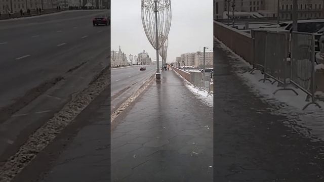 Маршрут Немцова от Красной площади до места нападения. 200 метров. смотреть онлайн