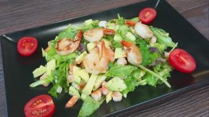 Салат с креветками — вкусно и просто! 🍤🥗