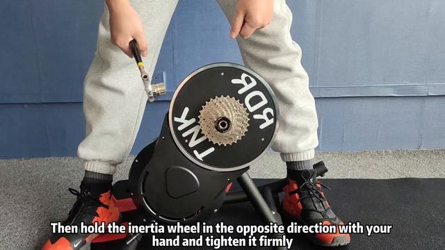 ThinkRider How to install Cassette on bike traine смотреть онлайн