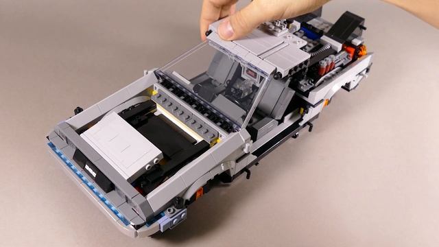 LEGO DeLorean Back to the Future Time Machine 10300 смотреть онлайн