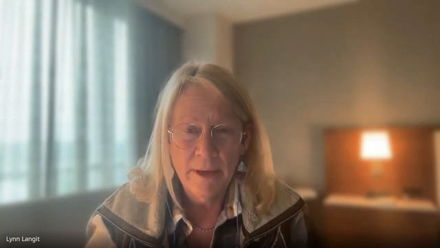 DataMesh Bookclub Ch10 - Data Platform Architecture смотреть онлайн