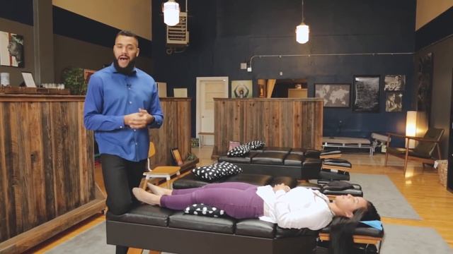 Allergies and Headaches Resolved with Chiropractic Care: In the Moment Ep. 9 w/ Dr. Brett Jones смотреть онлайн