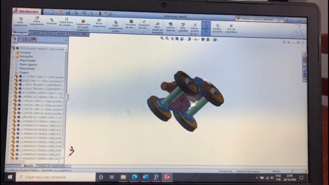 1AMT - Betoneira Manual no SolidWorks смотреть онлайн