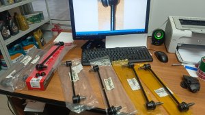 Как отличить оригинал от подделки, cтойка стабилизатора 548300U000