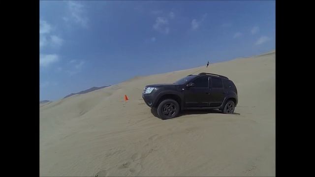 CLUB DUSTER PERU - CURSO DE MANEJO OFFROAD смотреть онлайн
