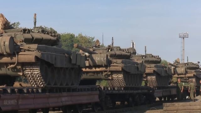 Will Russia Run Out Of Their Most Modern T-90M Tank? смотреть онлайн