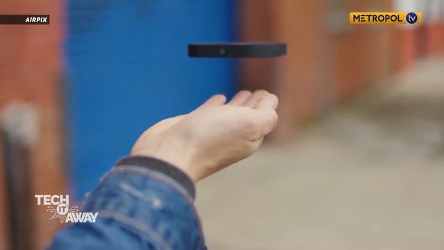 Tech It Away | The pocket-sized AirPix Hover Camera смотреть онлайн
