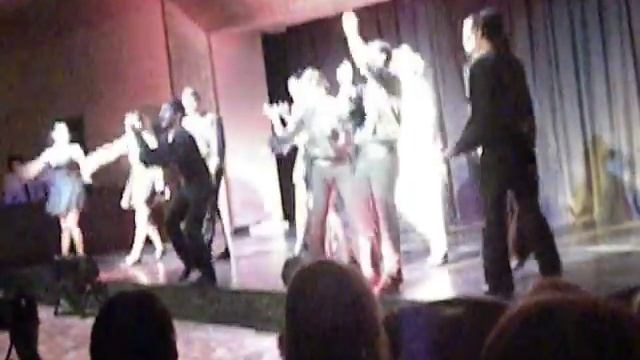 Royal Dragon Hotel-Entertainment team. смотреть онлайн