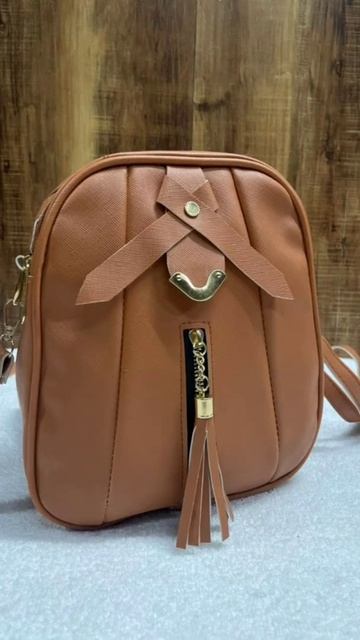 New model 2 in 1 Sling & backpack 2 zip With long adjustable Pu leather Very good quality 300 + $ смотреть онлайн