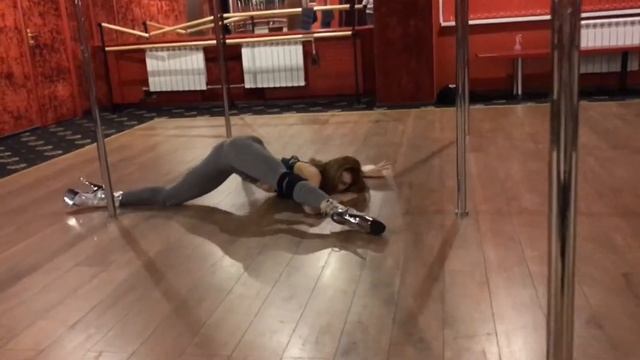 Lidia Green Exotic Pole Dance Music: Filipp Kur4avanoпа - Lo