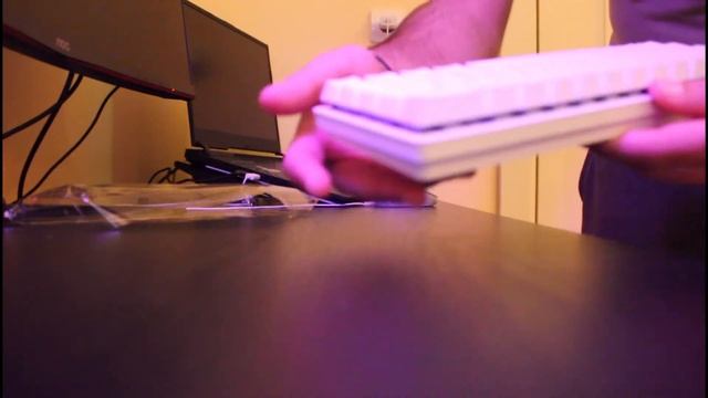 Razer Huntsman Mini Unboxing смотреть онлайн