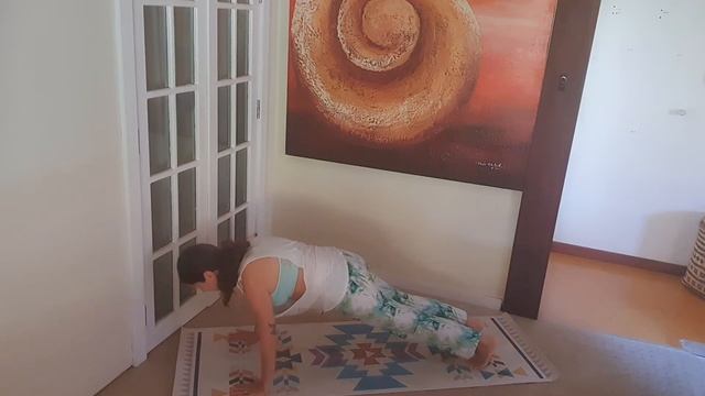 THE 10MIN SERIES - 5. LET GO OF STRESS & WORRY with Rita смотреть онлайн
