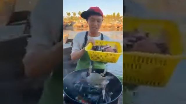 ASMR морепродукты смотреть онлайн