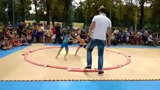 Парк Горького. Сумо. 3 место. 8.09.18 смотреть онлайн