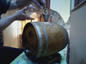 Самогон - благородный напиток! Дистиллят в дубовой бочке - Whiskey? Лучше!!!
