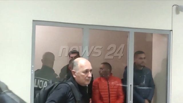 'Shtëpia E Barit' Në Kashar, I Akuzuari Sulaj Shfajëson Nënën Dhe Motrën E Tij, Gjykata Cakton Masë