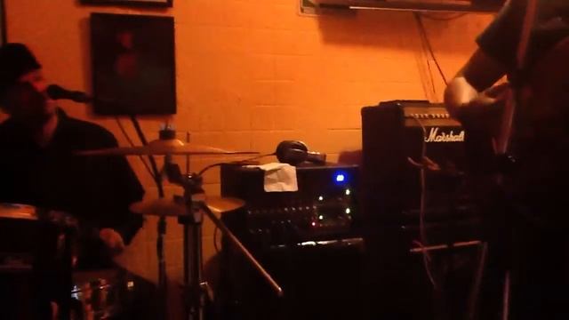 One After 909. Ale Baumgarten y su Red And Blue 27/abril/12 Planet Cafe смотреть онлайн