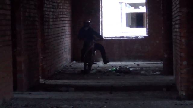 Питбайк заброшенная воинская часть Pitbike Old Buildings