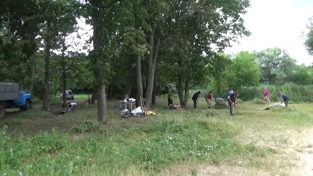 Прибирання пляжу на ставу у смт Вільшана від 28.06.2019 смотреть онлайн