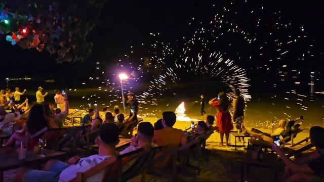 Phi Phi island. Viking nature resort. Krabi Thailand #travel #vikingnatureresort #video смотреть онлайн