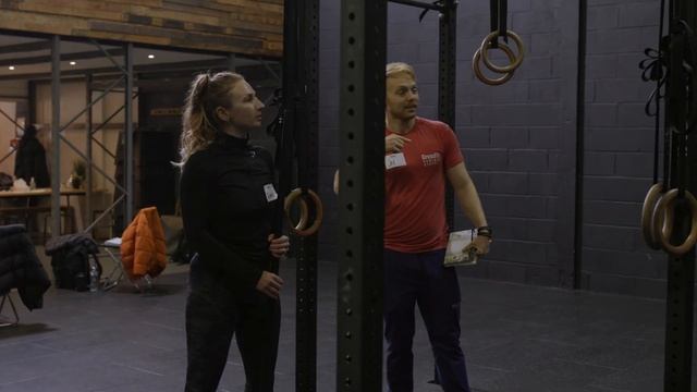 The CrossFit Level 2: Actionable Cues for Coaching the Overhead Squat смотреть онлайн