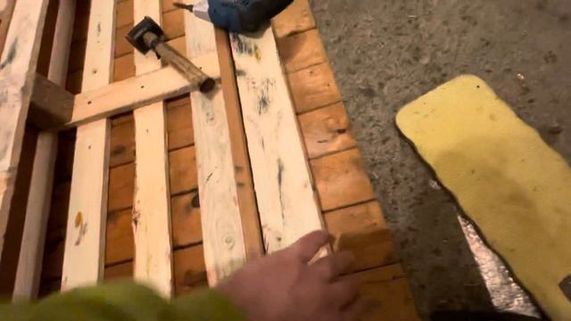 Building a bar with a pallet and reclaimed wood part 1 смотреть онлайн