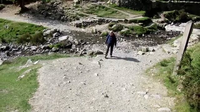 Carding Mill Valley смотреть онлайн
