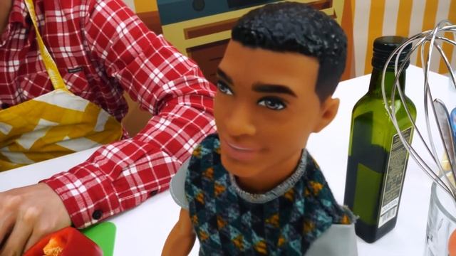 Железный человек стал поваром! Игрушки готовят вместе с Федей Капуки Кануки. Рецепты для детей смотреть онлайн