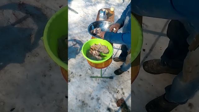 Жареная щука , на рабочем месте . От ловли до жарки . смотреть онлайн