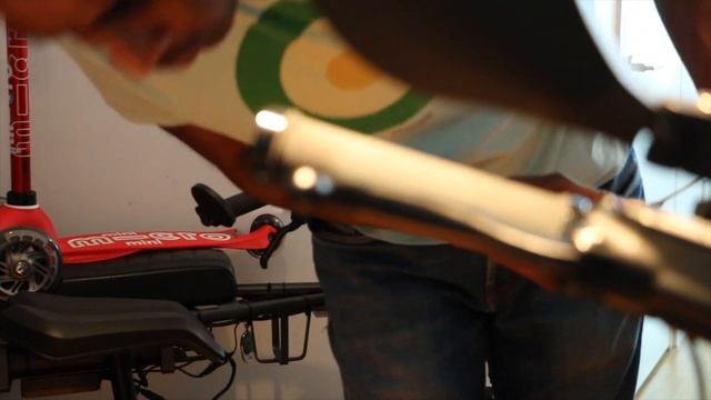 CYCL wing lights Fixed V3 turn signals for Bicycles and Scooters - HERVEs WORLD - Episode 483 смотреть онлайн