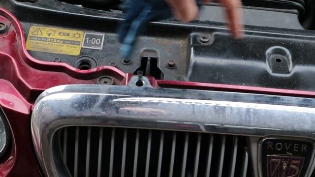 Rover 75: Work begins! Plenum drains! Cabin filter SOAKED! смотреть онлайн